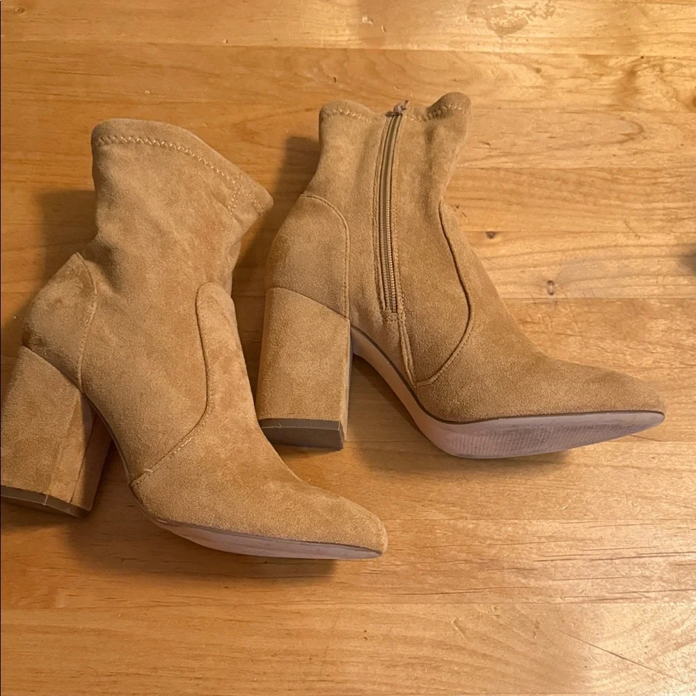 Madden girl Rangerr tan micro boots
